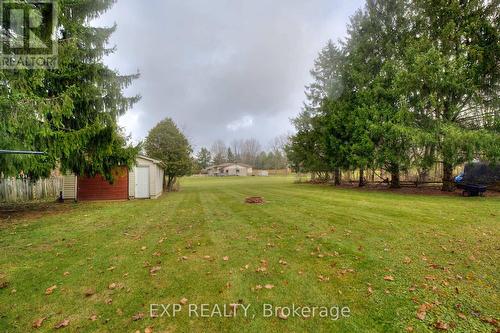 33 Golf Course Road, Woolwich, ON - Outdoor