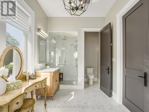 4086 Hickory Drive, Mississauga, ON - Indoor Photo Showing Bathroom