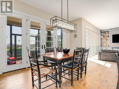 4086 Hickory Drive, Mississauga, ON - Indoor Photo Showing Dining Room