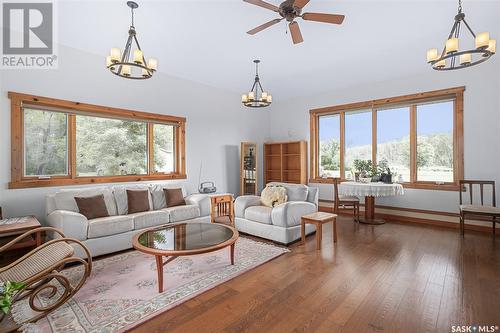 Fung Acreage, Dundurn Rm No. 314, SK - Indoor Photo Showing Living Room