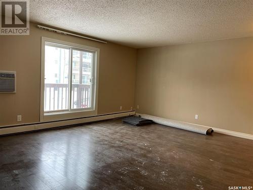 205 522 X Avenue S, Saskatoon, SK - Indoor Photo Showing Other Room