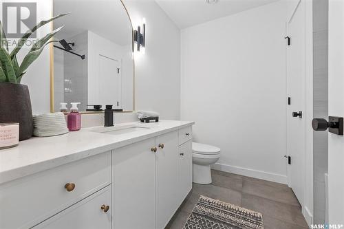 3135 Green Brook Road, Regina, SK - Indoor Photo Showing Bathroom