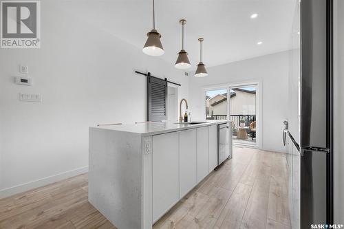 3135 Green Brook Road, Regina, SK - Indoor Photo Showing Kitchen With Upgraded Kitchen