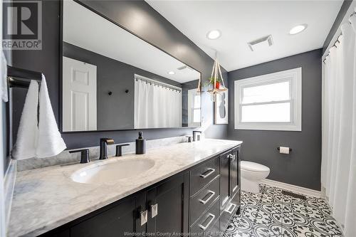 4379 Ashfield Crescent, Windsor, ON - Indoor Photo Showing Bathroom