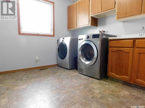 116 Churchill Avenue, Coronach, SK - Indoor Photo Showing Laundry Room