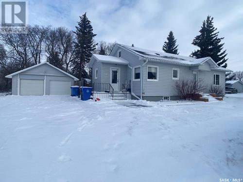 16 Woodhams Avenue, Fillmore, SK - Outdoor