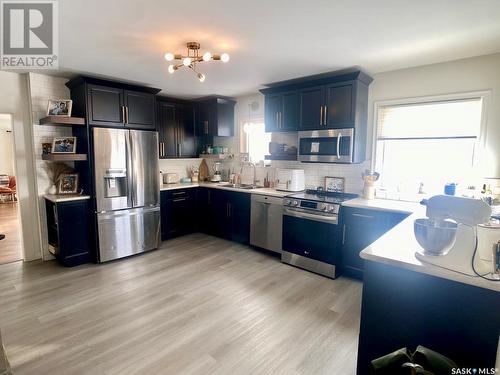 16 Woodhams Avenue, Fillmore, SK - Indoor Photo Showing Kitchen With Stainless Steel Kitchen With Double Sink