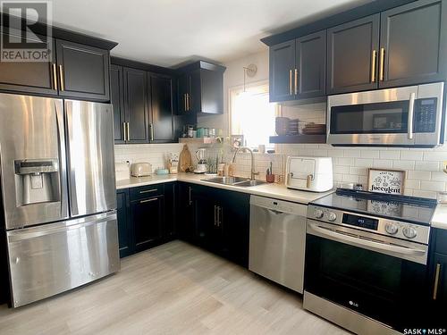 16 Woodhams Avenue, Fillmore, SK - Indoor Photo Showing Kitchen With Stainless Steel Kitchen With Double Sink