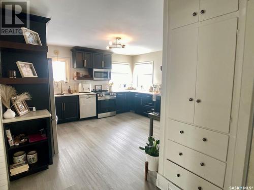 16 Woodhams Avenue, Fillmore, SK - Indoor Photo Showing Kitchen