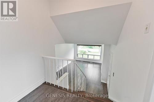 33 Holcolm Road, Toronto, ON - Indoor Photo Showing Other Room