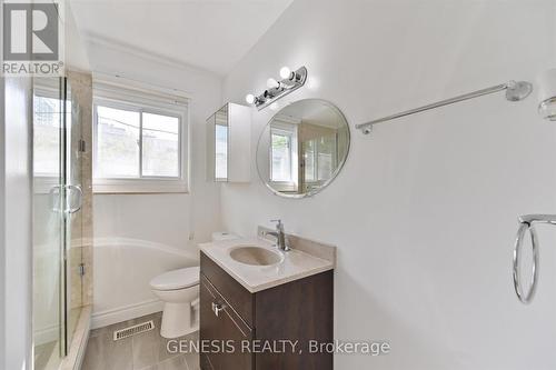 33 Holcolm Road, Toronto, ON - Indoor Photo Showing Bathroom