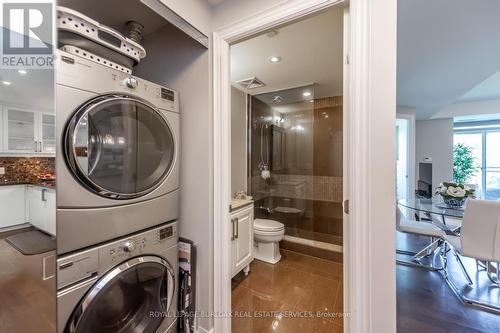 510 - 3500 Lakeshore Road W, Oakville, ON - Indoor Photo Showing Laundry Room