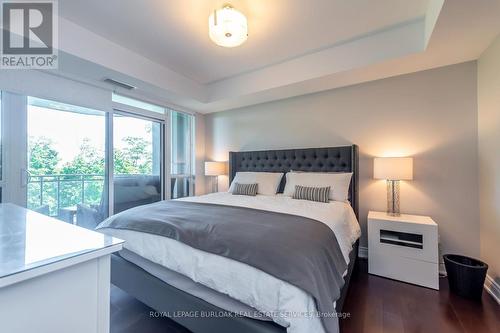 510 - 3500 Lakeshore Road W, Oakville, ON - Indoor Photo Showing Bedroom