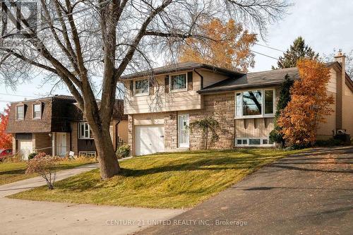 1026 Cumberland Avenue, Peterborough (Northcrest), ON - Outdoor With Facade