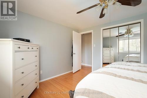 1026 Cumberland Avenue, Peterborough (Northcrest), ON - Indoor Photo Showing Bedroom