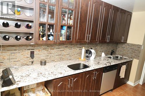 2004 - 2365 Kennedy Road, Toronto, ON - Indoor Photo Showing Kitchen With Double Sink With Upgraded Kitchen