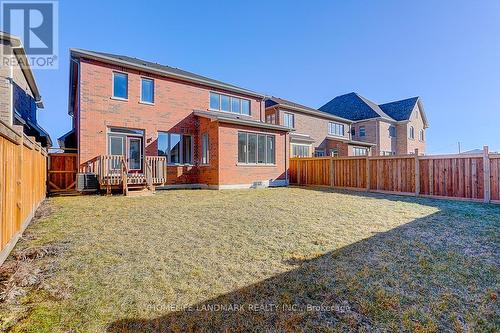 42 St Ives Crescent, Whitby, ON - Outdoor