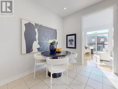 67 Paper Mills Crescent, Richmond Hill, ON - Indoor Photo Showing Dining Room