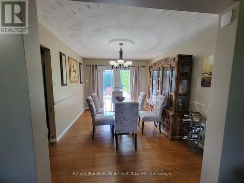 1413 Stoney Creek Road, Haldimand, ON - Indoor Photo Showing Dining Room