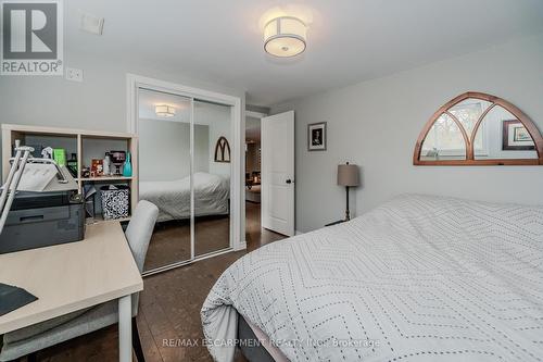 207 West River Road, Cambridge, ON - Indoor Photo Showing Bedroom