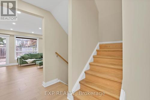 1037 Elizabeth Place, Oakville, ON - Indoor Photo Showing Other Room