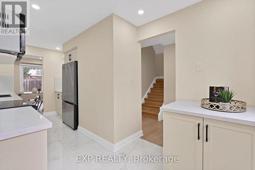 1037 Elizabeth Place, Oakville, ON -  Photo Showing Other Room