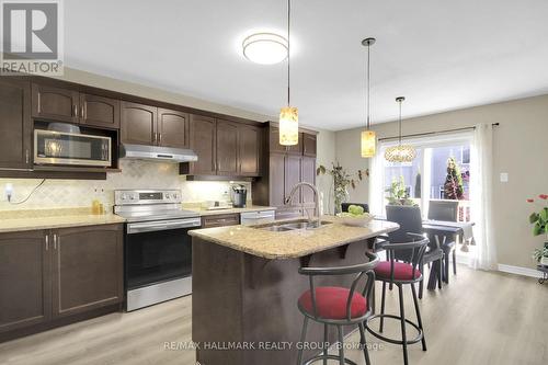 3590 Cambrian Road, Ottawa, ON - Indoor Photo Showing Kitchen With Double Sink With Upgraded Kitchen