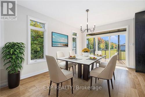 1685 Trizisky Street, North Dundas, ON - Indoor Photo Showing Dining Room