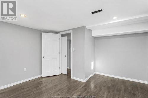 216 Rankin, Windsor, ON - Indoor Photo Showing Other Room