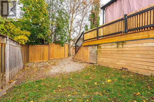 1561 Newlands Crescent, Burlington, ON - Outdoor