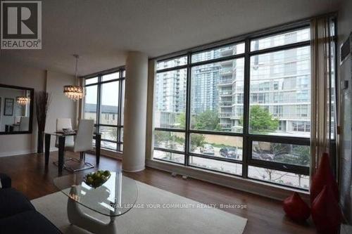 206 - 3 Navy Wharf Court W, Toronto, ON - Indoor