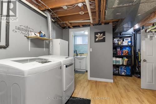 889 Warburton Crescent, Kingston (East Gardiners Rd), ON - Indoor Photo Showing Laundry Room