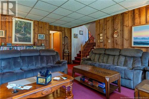 4 Charles Crescent, Rothesay, NB - Indoor Photo Showing Living Room