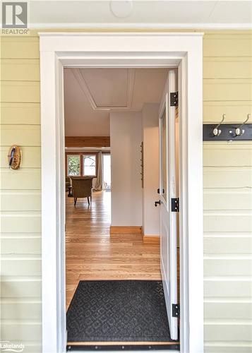 1639 Port Stanton Parkway, Washago, ON - Indoor Photo Showing Other Room