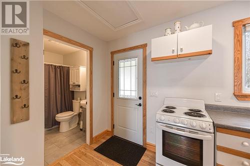 1639 Port Stanton Parkway, Washago, ON - Indoor Photo Showing Kitchen