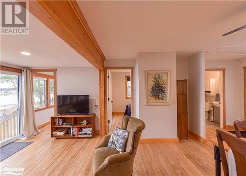 1639 Port Stanton Parkway, Washago, ON - Indoor Photo Showing Other Room