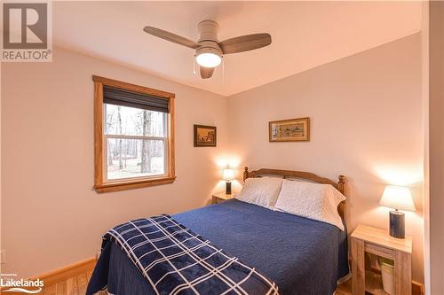 1639 Port Stanton Parkway, Washago, ON - Indoor Photo Showing Bedroom