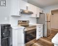 101 - 300 Keats Way, Waterloo, ON  - Indoor Photo Showing Kitchen 