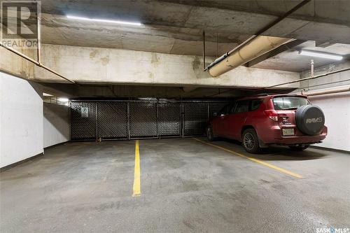 1101 1914 Hamilton Street, Regina, SK - Indoor Photo Showing Garage