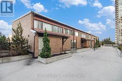 25 - 525 ST LAURENT BOULEVARD  Ottawa, ON K1K 2Z9