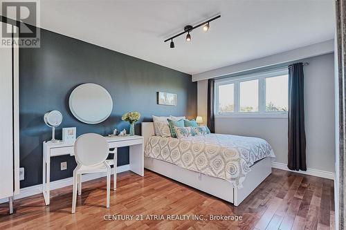 41 Pringle Avenue, Markham, ON - Indoor Photo Showing Bedroom