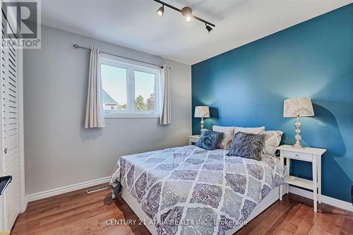 41 Pringle Avenue, Markham, ON - Indoor Photo Showing Bedroom