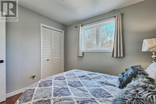 41 Pringle Avenue, Markham, ON - Indoor Photo Showing Bedroom