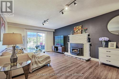 41 Pringle Avenue, Markham, ON - Indoor With Fireplace