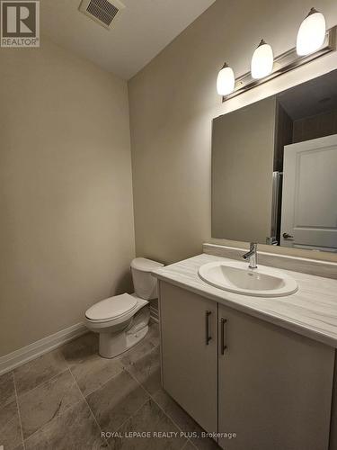 1306 Dempster Lane, Oakville, ON - Indoor Photo Showing Bathroom