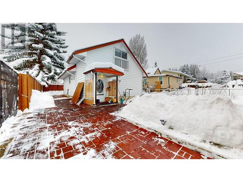 Back exterior - 445 2Nd Avenue, Kimberley, BC - Outdoor