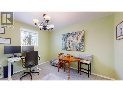 Dining Room - 445 2Nd Avenue, Kimberley, BC - Indoor