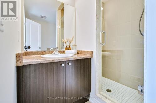 19 - 5056 New Street, Burlington, ON - Indoor Photo Showing Bathroom