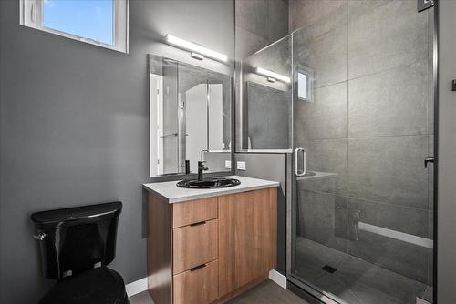 127 Windflower Road, Winnipeg, MB - Indoor Photo Showing Bathroom