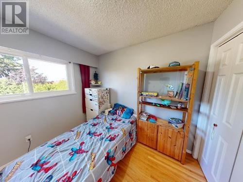 4229 Manson Ave, Powell River, BC - Indoor Photo Showing Bedroom